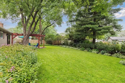 7425 W 105th St, Bloomington, MN 55438 photo 36