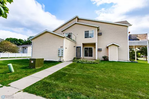 1630 34th Ave S, Fargo, ND 58104 photo 4