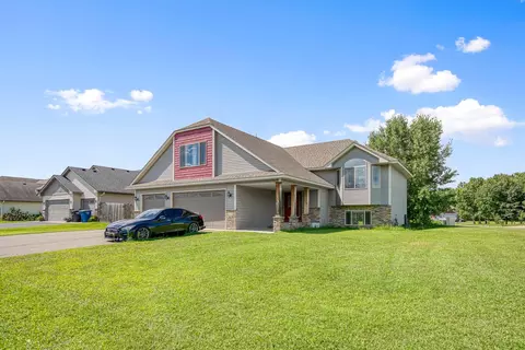 7970 384th Trl, North Branch, MN 55056