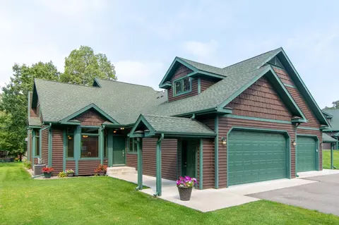 34755 E Shore Ln, Crosslake, MN 56442