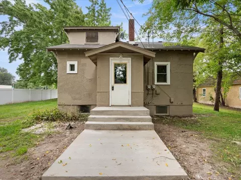 1210 S 6th St, Brainerd, MN 56401 photo 3