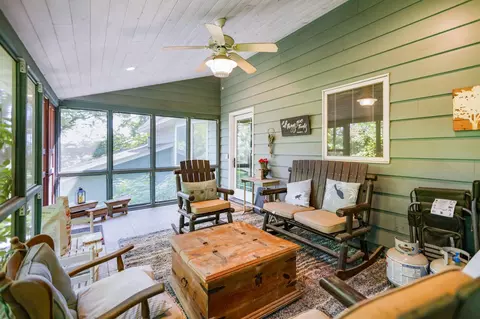 Exterior - 1718 Bradley Rd, Faribault, MN 55021 photo 6 of 14