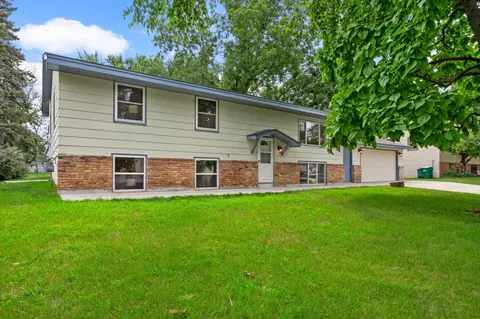 11511 97th Pl N, Maple Grove, MN 55369