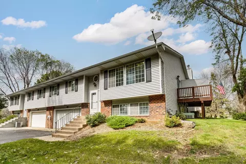 4402 Clover Ln, Eagan, MN 55122