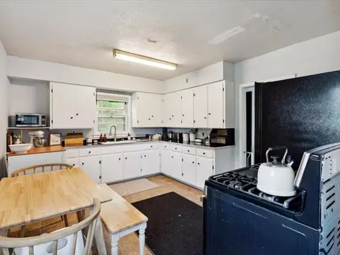 Kitchen - 523 Cora St, Brainerd, MN 56401 photo 1 of 2