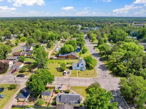 View/Area - 523 Cora St, Brainerd, MN 56401 photo 3 of 9