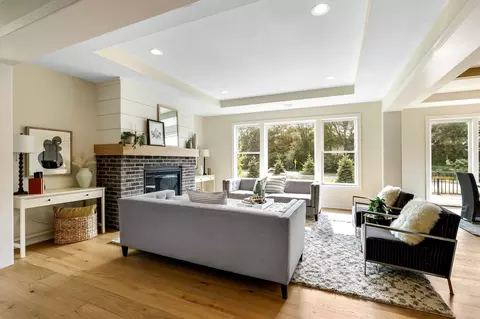 Living - 4010 Haven Woods Ct, Eagan, MN 55123 photo 6 of 10