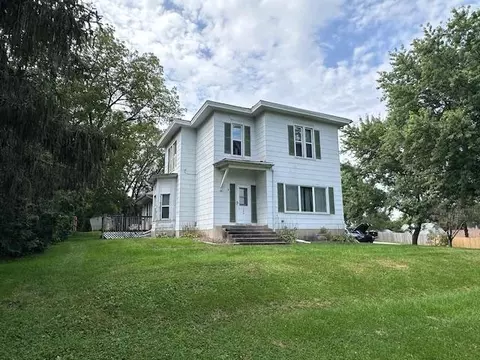 306 State Ave, Owatonna, MN 55060