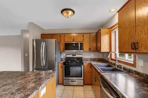 406 Sun Cir, Avon, MN 56310 photo 9