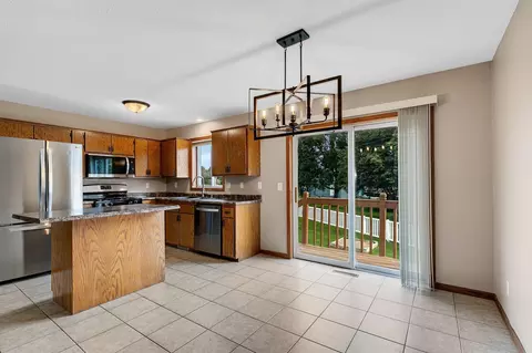 406 Sun Cir, Avon, MN 56310 photo 7