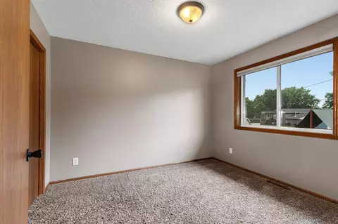 406 Sun Cir, Avon, MN 56310 photo 11