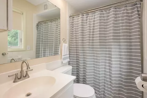 401 Reflection Rd, Apple Valley, MN 55124 photo 17