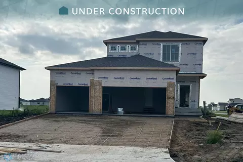 10103 Burgundy Dr, Horace, ND 58047