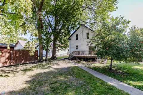 Exterior - 1002 1st St N, Fargo, ND 58102 photo 15 of 20