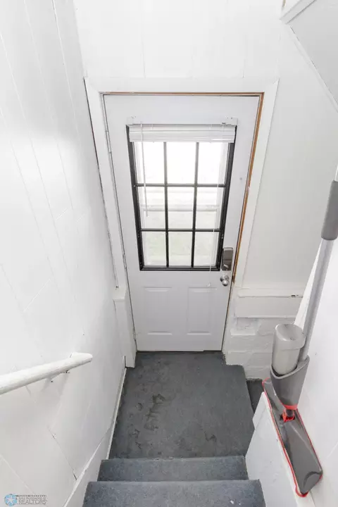 Entry Way - 1002 1st St N, Fargo, ND 58102 photo 4 of 4