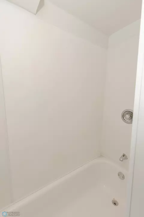 Bath - 1002 1st St N, Fargo, ND 58102 photo 10 of 11