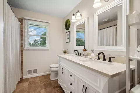 4141 Lexington Way, Eagan, MN 55123 photo 14