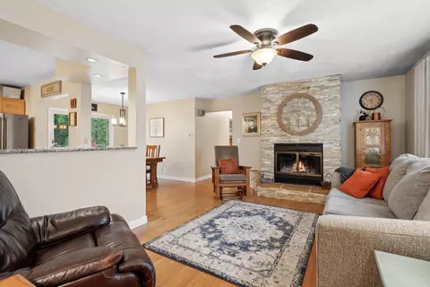 4141 Lexington Way, Eagan, MN 55123 photo 3