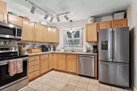 4141 Lexington Way, Eagan, MN 55123 photo 9
