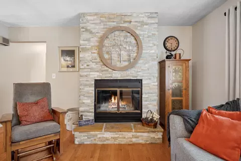 4141 Lexington Way, Eagan, MN 55123 photo 4