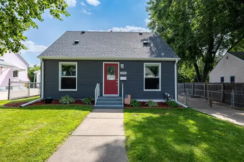 1974 Reaney Ave E, Saint Paul, MN 55119