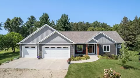 6311 40th St SE, Rochester, MN 55904