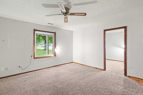 4100 S Meadowlark Rd, Eagan, MN 55122 photo 19