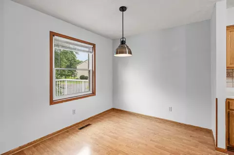 4100 S Meadowlark Rd, Eagan, MN 55122 photo 6