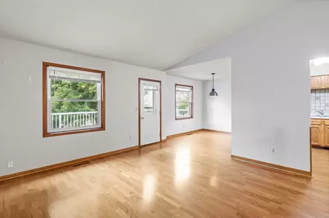 4100 S Meadowlark Rd, Eagan, MN 55122 photo 5