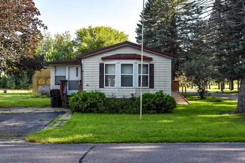 113 Apache St NW, Princeton, MN 55371