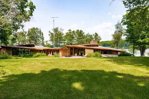 18572 Sherrys Arm Rd, Grand Rapids, MN 55744