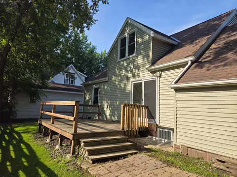 417 3rd St SE, Willmar, MN 56201 photo 3