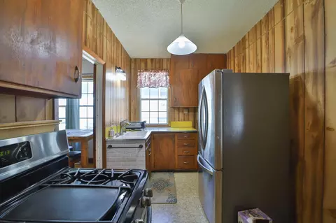 1208 Laurel St, Brainerd, MN 56401 photo 5
