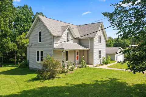 305 Cottage Grove Ave SE, Preston, MN 55965