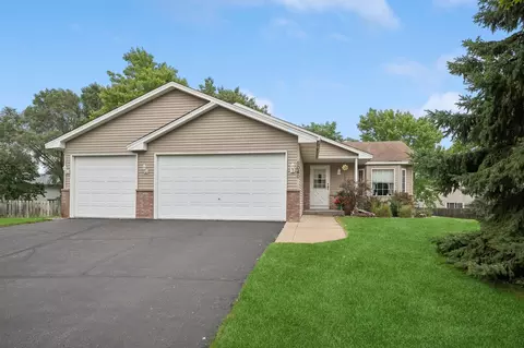 5040 Xkimo Ct NW, Ramsey, MN 55303