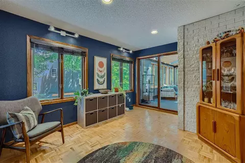 8021 Oakmere Rd, Bloomington, MN 55438 photo 10