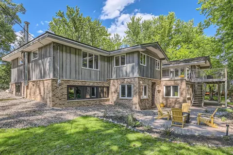 8021 Oakmere Rd, Bloomington, MN 55438 photo 27