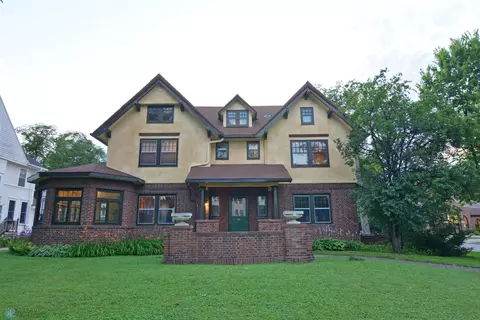 505 8th St S, Fargo, ND 58103