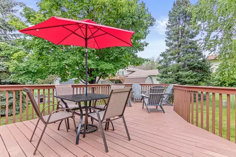10161 Hupp St NE, Circle Pines, MN 55014