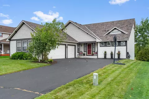 3368 Webster Ct, Stillwater, MN 55082