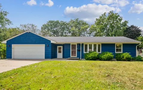 9420 10th Ave S, Bloomington, MN 55420