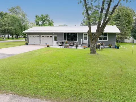 321 N Dayton Ave, Parkers Prairie, MN 56361