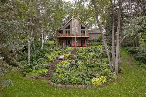 332 Paulsen Lake Ct, Osceola, WI 54020
