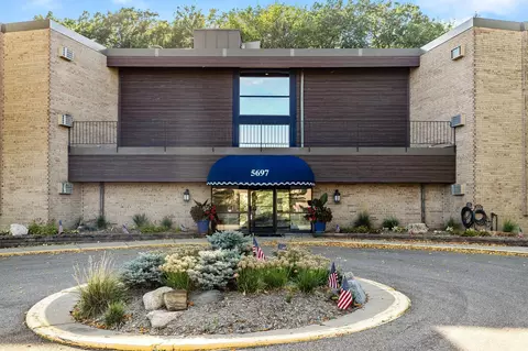 5697 Green Circle Dr #105, Minnetonka, MN 55343
