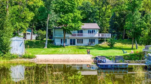 35621 Dorholt Rd, Grand Rapids, MN 55744