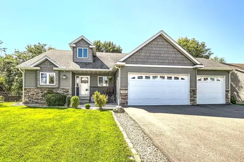 10401 35th St NE, Saint Michael, MN 55376
