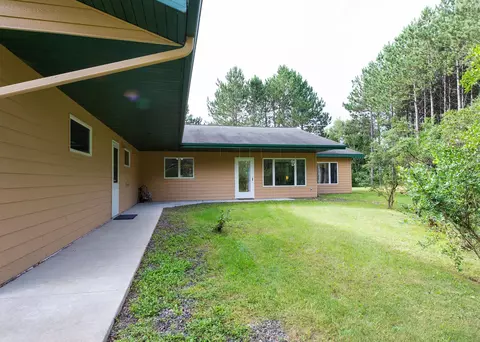 6070 Maple Grove Rd, Duluth, MN 55810 photo 2
