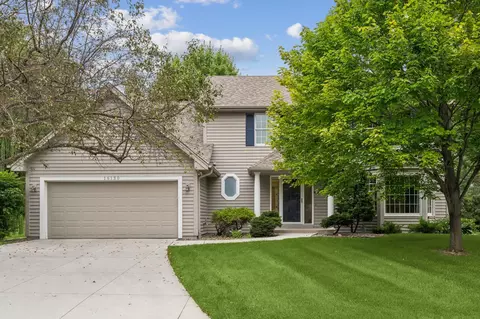 16130 22nd Pl N, Plymouth, MN 55447