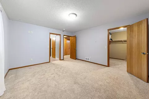 203 James Dr, Elysian, MN 56028 photo 10
