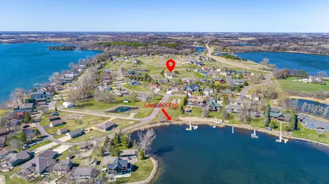 203 James Dr, Elysian, MN 56028 photo 3